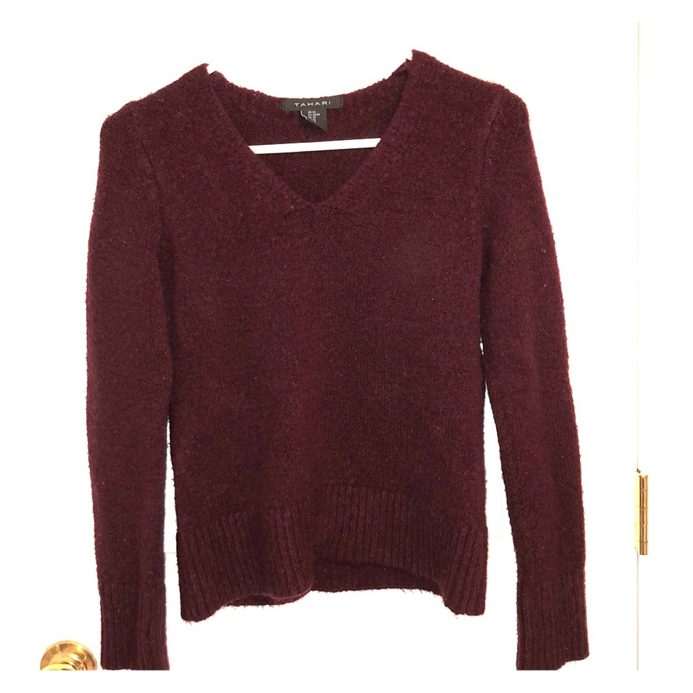 super cozy tahari burgundy sweater